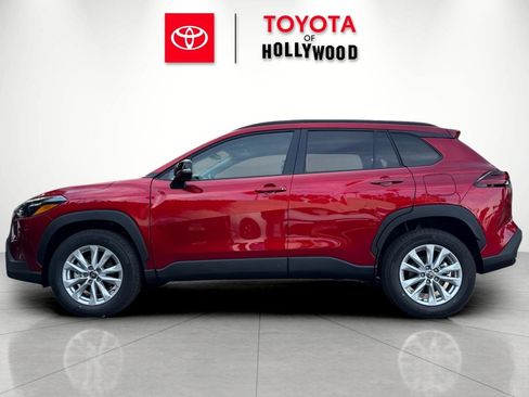 New 2026 Toyota Corolla Cross LE image 9