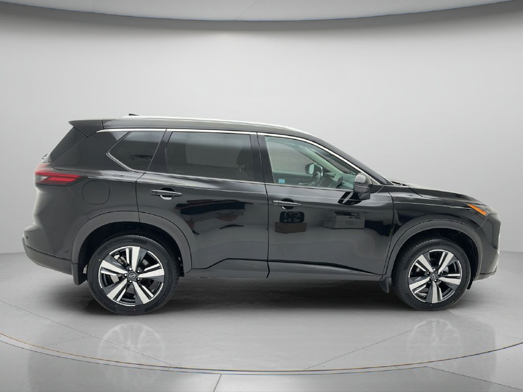 Used 2024 Nissan Rogue SL w/ SL Premium Package AWD/4WD image 6