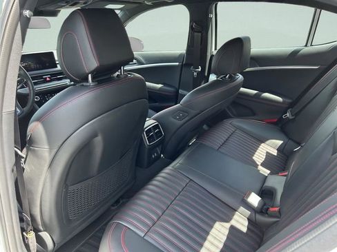 New 2026 Genesis G70 3.3T Sport Prestige image 22