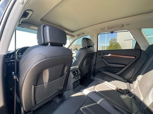 Used 2023 Audi Q5 2.0T Prestige w/ Prestige Package image 21