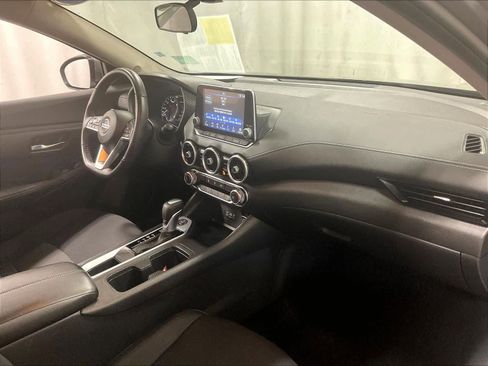 Used 2022 Nissan Sentra SV w/ Trunk Package image 14