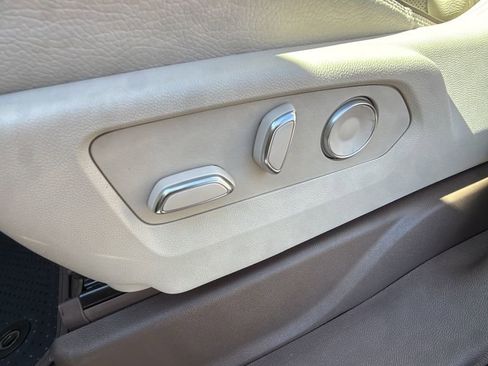 Used 2026 GMC Yukon Denali image 11