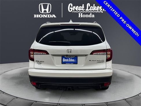 Certified 2021 Honda Pilot Black Edition image 5