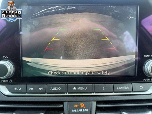 Used 2024 Nissan Altima 2.5 SV FWD image 13