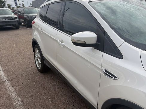 Used 2013 Ford Escape Titanium image 5