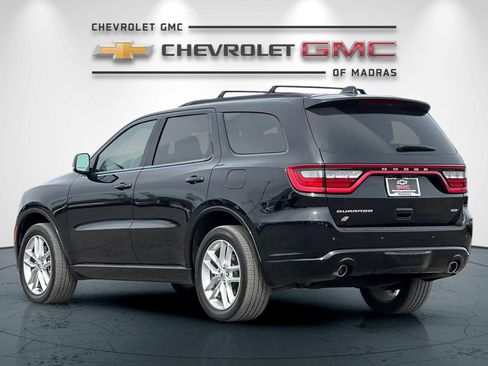 Used 2023 Dodge Durango GT image 5