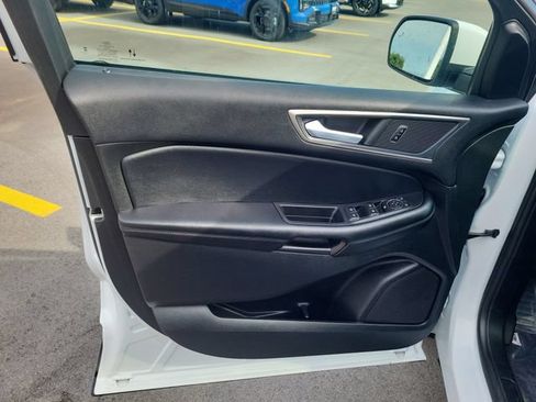 Used 2022 Ford Edge SEL w/ Convenience Package AWD/4WD image 12