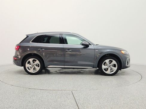 Used 2023 Audi Q5 2.0T Premium Plus w/ Premium Plus Package AWD/4WD image 4