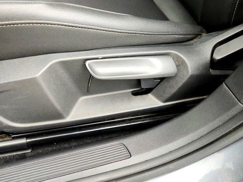 Used 2020 Volkswagen Jetta SE w/ SE Cold Weather Package FWD image 11