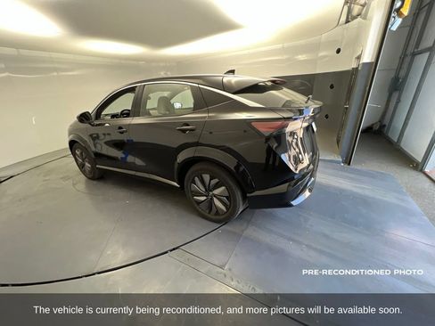 Used 2023 Nissan Ariya FWD image 3