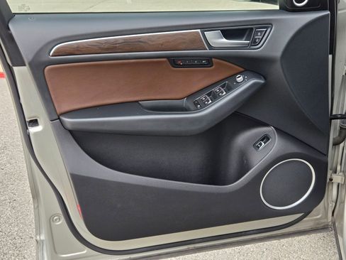 Used 2016 Audi Q5 2.0T Premium Plus w/ Technology Package image 10