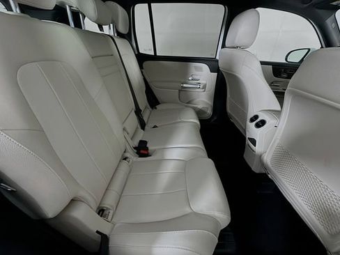 New 2026 Mercedes-Benz GLB 250 4MATIC image 26