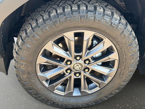 Used 2026 Toyota Land Cruiser w/ Premium Package image 10