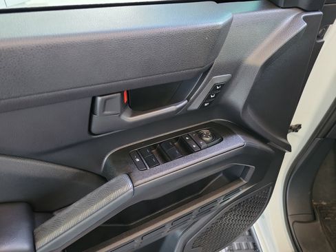 Certified 2025 Toyota 4Runner TRD Off-Road Premium image 11