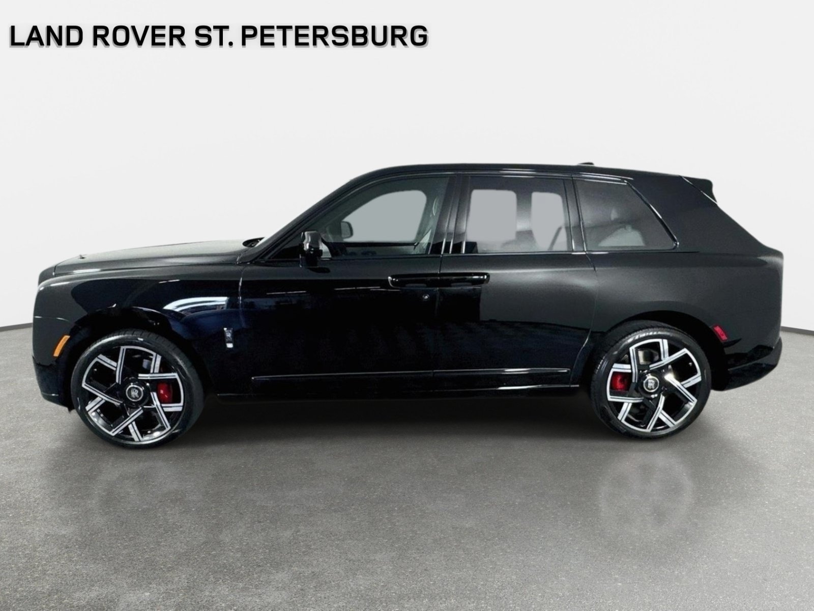 Used 2026 Rolls-Royce Cullinan Black Badge AWD/4WD image 8