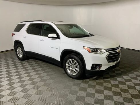 Used 2020 Chevrolet Traverse LT FWD image 4