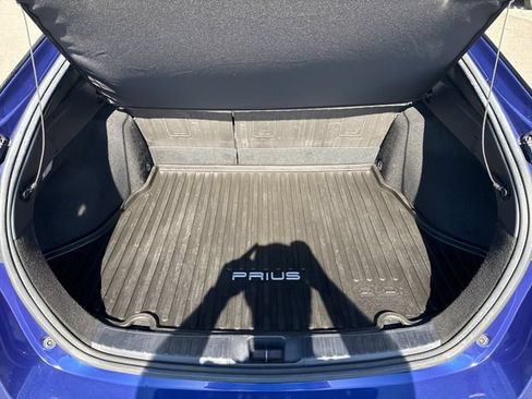 Used 2016 Toyota Prius Two FWD image 13