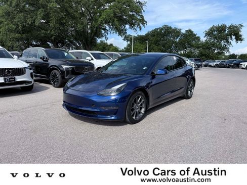 Used 2023 Tesla Model 3 Standard Range RWD image 1