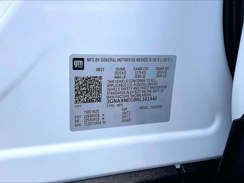 Used 2024 Chevrolet Equinox Premier FWD image 32