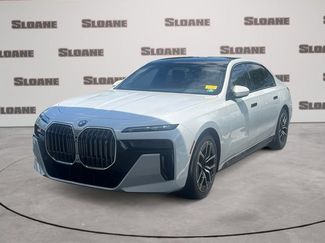 Used 2024 BMW i7 xDrive60 w/ Executive Package AWD/4WD video 1