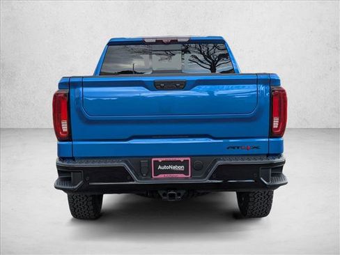 Used 2023 GMC Sierra 1500 AT4X image 6