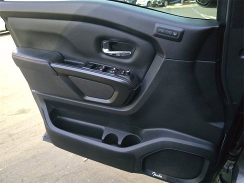 Used 2023 Nissan Titan PRO-4X w/ Pro-4x Convenience Package image 27