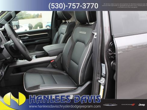 New 2026 RAM 1500 Laramie AWD/4WD image 12