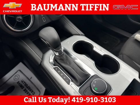 Used 2025 Chevrolet Blazer LT FWD image 22