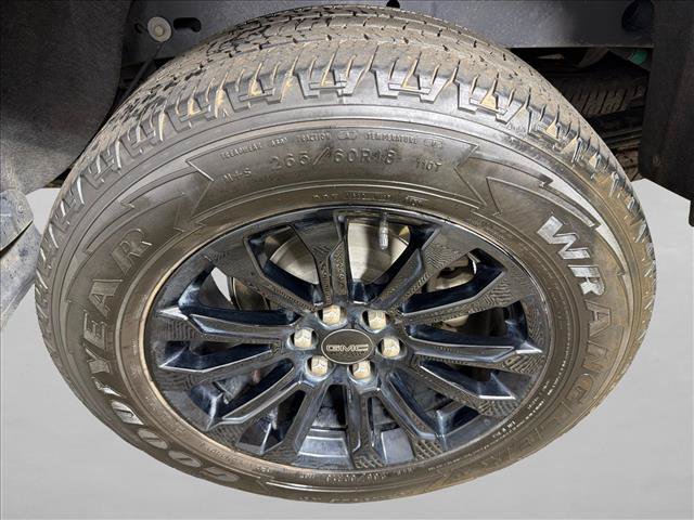 Used 2022 GMC Canyon Elevation w/ Trailering Package RWD image 19