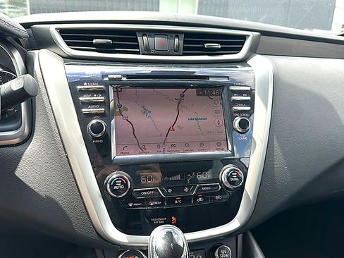 Used 2019 Nissan Murano Platinum w/ Cargo Package FWD image 32