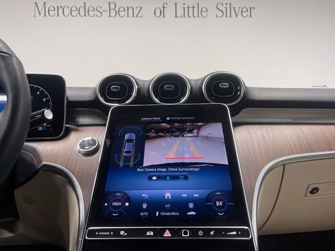 Used 2025 Mercedes-Benz C 300 4MATIC Sedan image 34