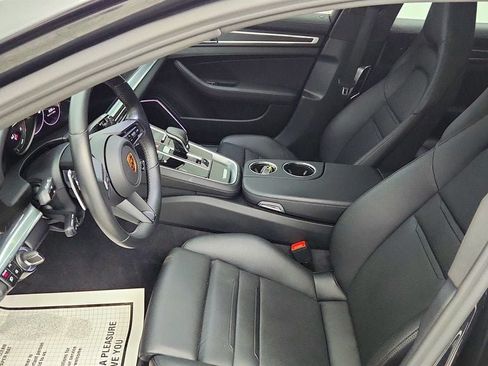Used 2023 Porsche Panamera 4 Platinum Edition AWD/4WD image 21