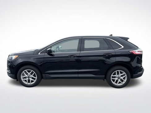 Certified 2023 Ford Edge SEL w/ Convenience Package AWD/4WD image 3