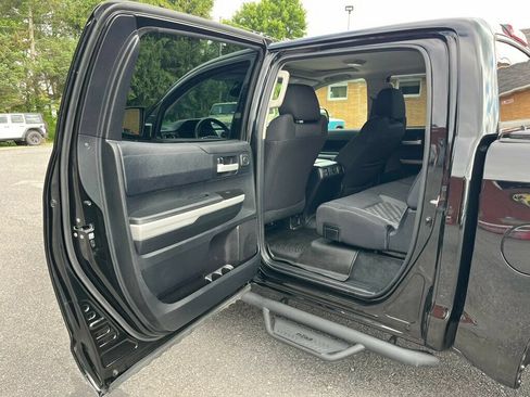 Used 2019 Toyota Tundra SR5 AWD/4WD image 21