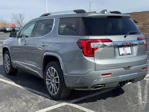 Used 2023 GMC Acadia Denali w/ Denali Ultimate Package image 7