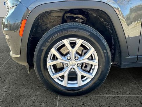 Used 2022 Jeep Grand Cherokee L Limited image 14