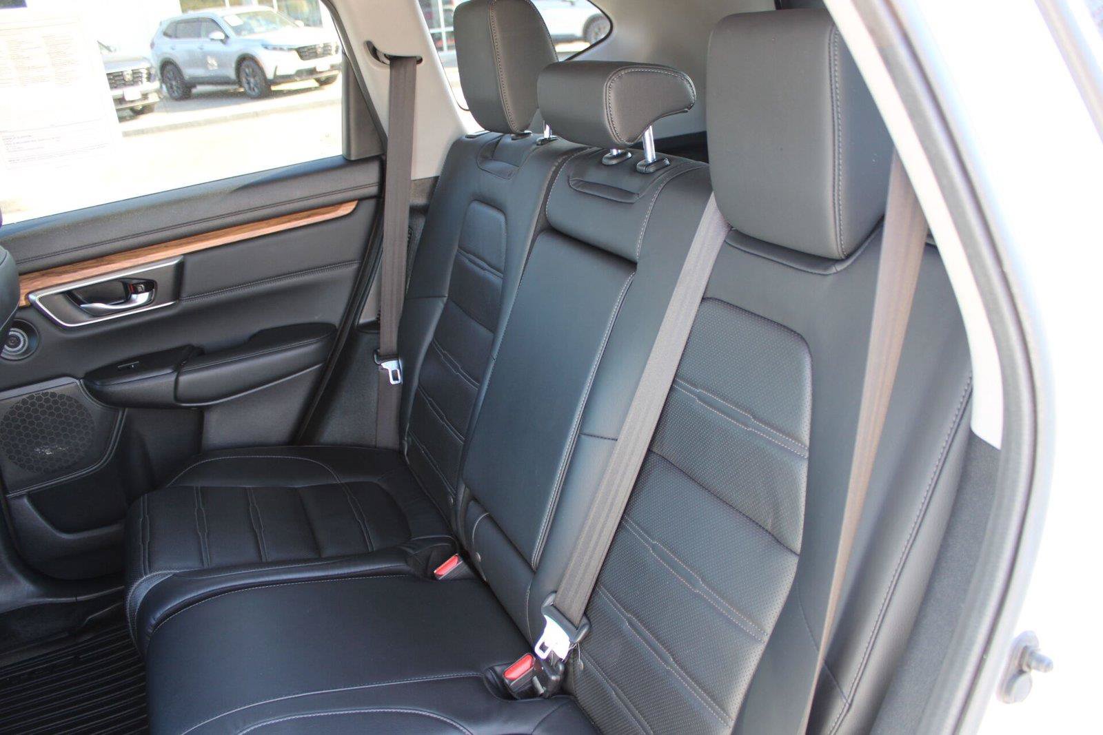 Used 2021 Honda CR-V Touring image 17
