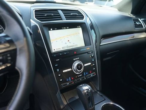 Certified 2019 Ford Explorer Platinum AWD/4WD image 29