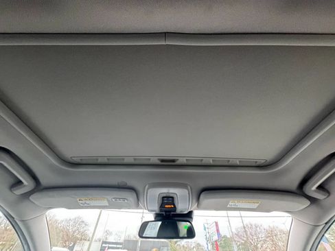 Used 2012 Volvo S60 T5 w/ Multimedia Pkg image 31