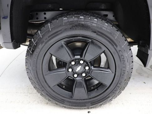 Used 2016 Chevrolet Colorado LT w/ Midnight Edition image 13