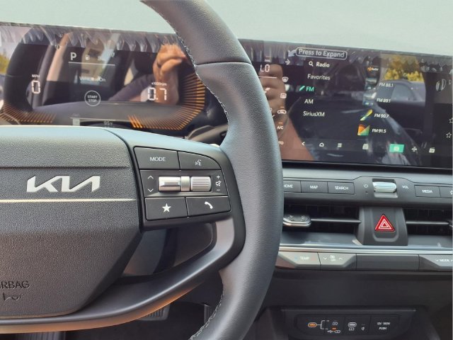 New 2026 Kia K4 EX FWD image 21