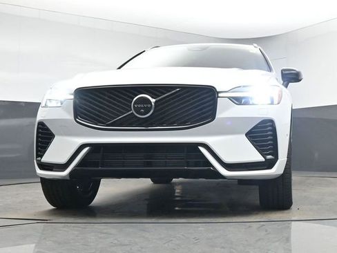 New 2026 Volvo XC60 T8 Plus w/ Protection Package Premier image 41