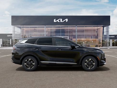 New 2026 Kia Sportage LX w/ LX Convenience Package AWD/4WD image 7