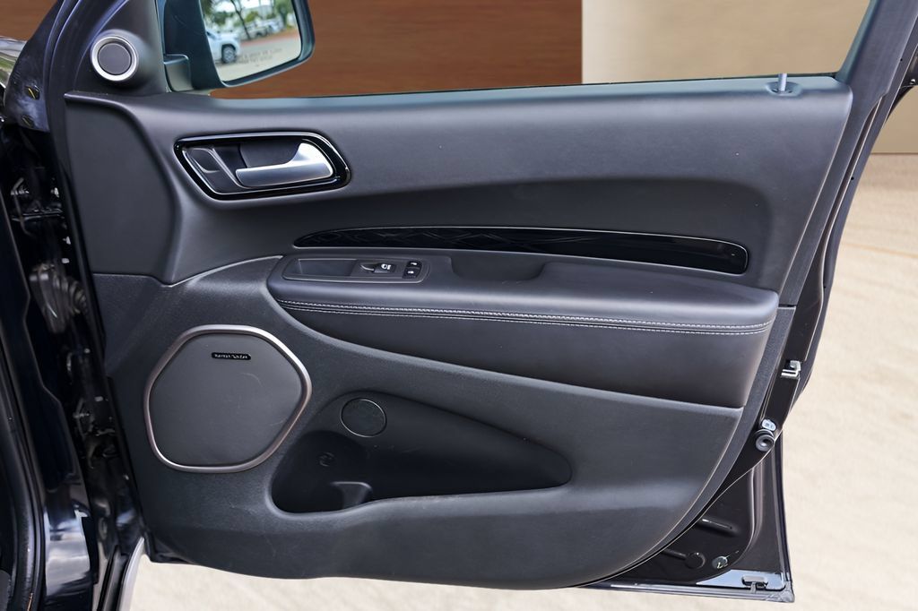 Used 2022 Dodge Durango Citadel RWD image 27