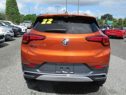 Used 2022 Buick Encore GX Essence w/ Advanced Technology Package image 5