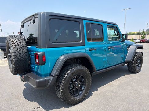 Used 2024 Jeep Wrangler Unlimited AWD/4WD image 5