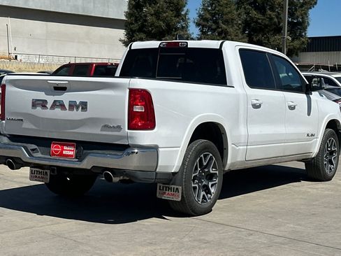 Used 2025 RAM 1500 Laramie AWD/4WD image 3