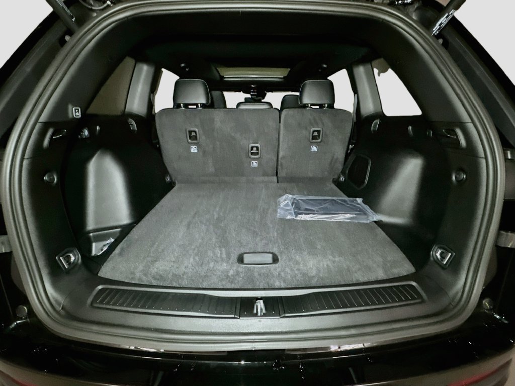 New 2027 Jeep Grand Cherokee Limited AWD/4WD image 30