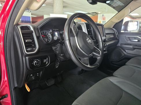 Used 2020 RAM 1500 Big Horn AWD/4WD image 10