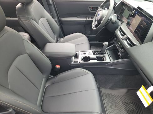 New 2026 Subaru Outback Limited AWD/4WD image 13
